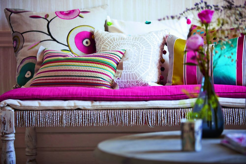 living rustic-modern Harlequin