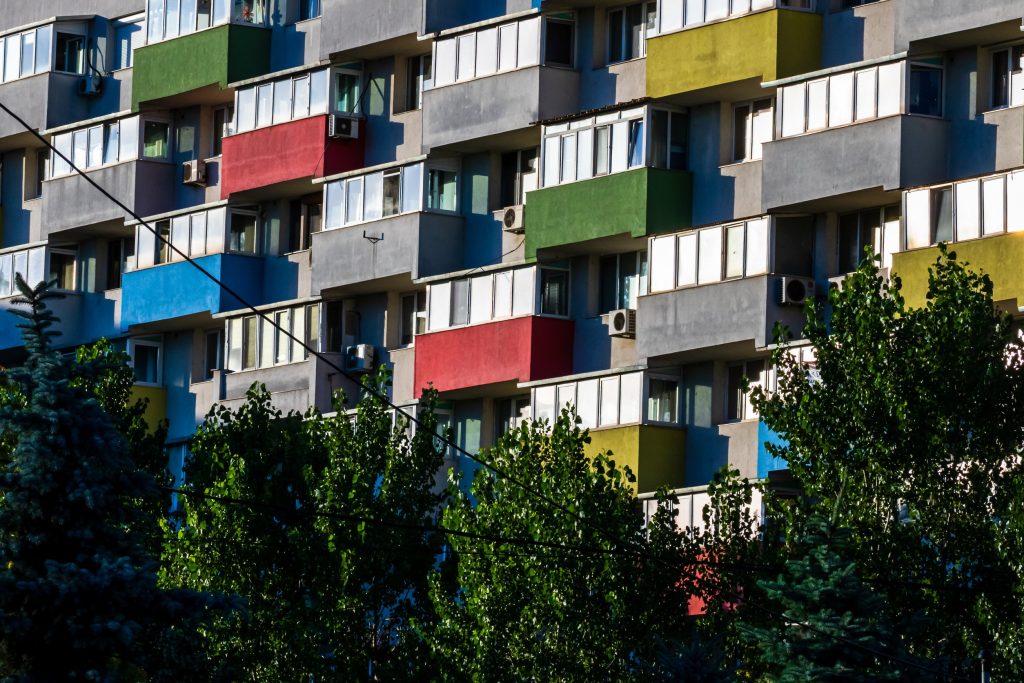 Cum alegi apartamentul din blocul vechi